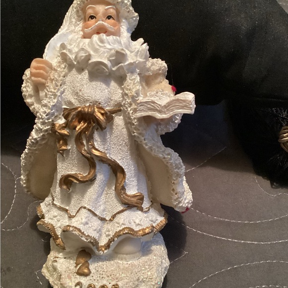 Vintages K’s Collection white Santa Claus vintages 2000, 4.5” tall - Picture 2 of 7